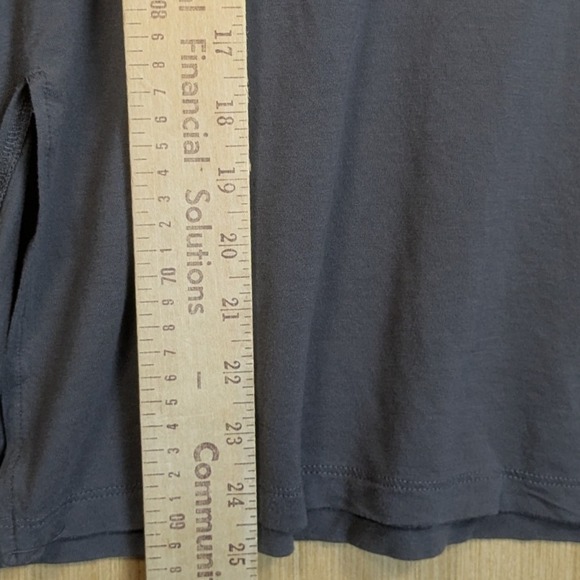 J.Crew Gray Turtleneck Top Normcore Cozy Casual Minamilist Women's Small‎ - Picture 6 of 6